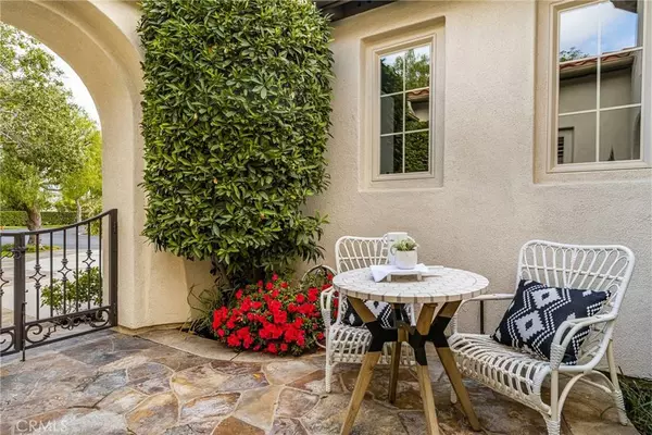 10711 Rogue River, Tustin, CA 92782