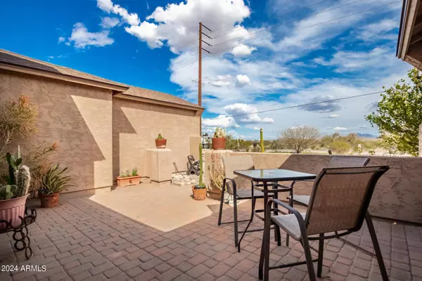 14104 S TUTHILL Road, Buckeye, AZ 85326