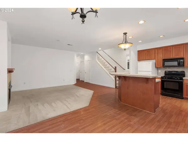 186 NW ELEVEN MILE AVE, Gresham, OR 97030