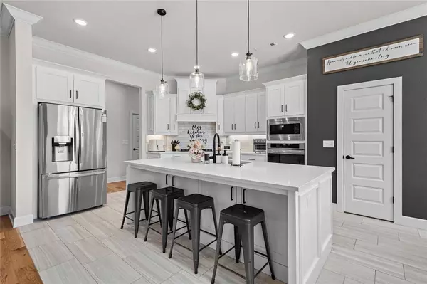 1610 Grace Pl, Bentonville, AR 72713