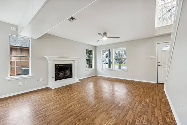 1904 Hollow Tree BLVD, Round Rock, TX 78681