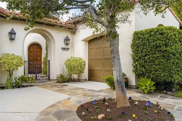 10711 Rogue River, Tustin, CA 92782