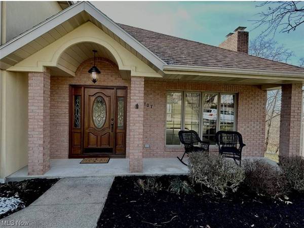 107 Martha DR, St. Clairsville, OH 43950