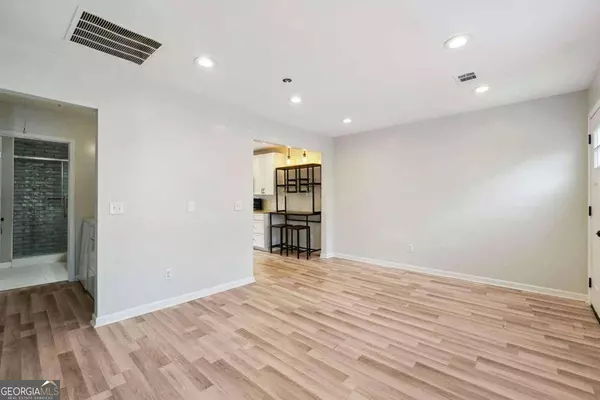 380 Roosevelt CIR NE, Marietta, GA 30060