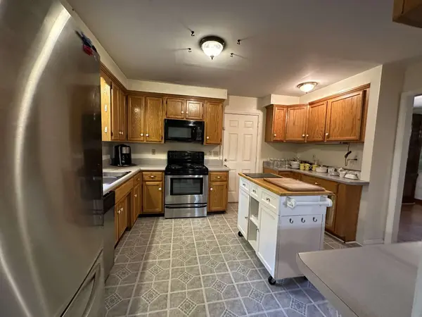 3103 Westchester Dr, Clarksville, TN 37043