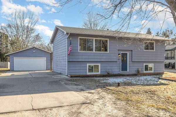 832 Olive ST, Lino Lakes, MN 55014