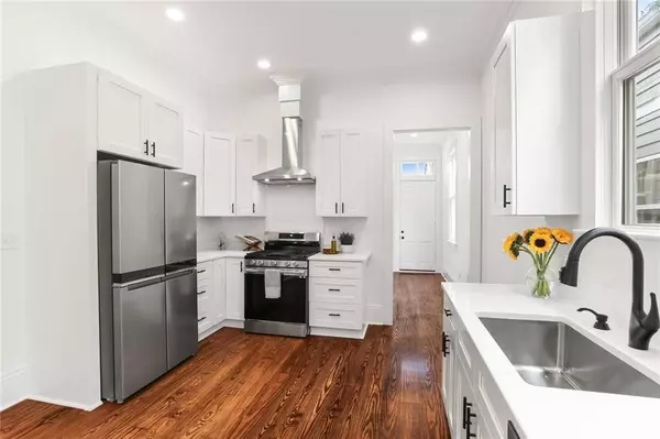 4613 CHESTNUT ST, New Orleans, LA 70115