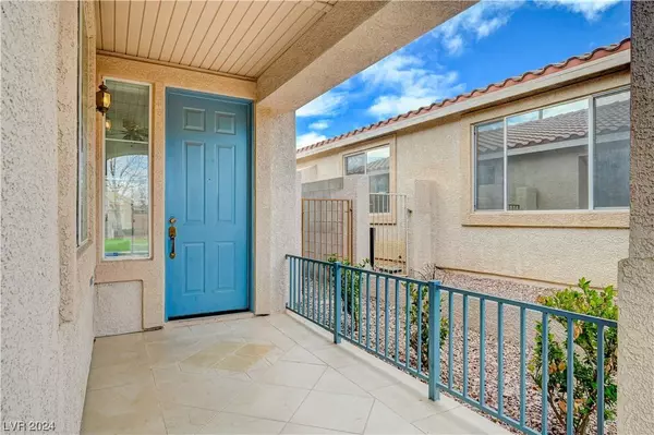 10725 Moon Flower Arbor Place, Las Vegas, NV 89144