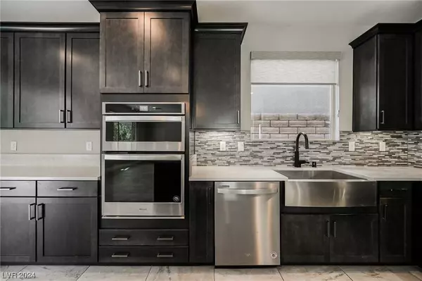 10941 Rejuvenate Place, Las Vegas, NV 89138