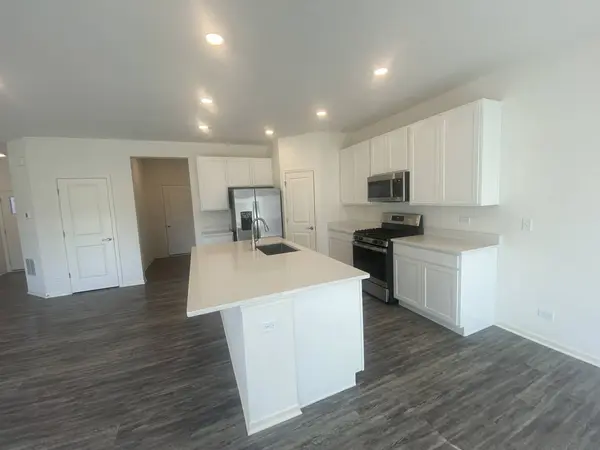 1312 Draper Road, Mchenry, IL 60050