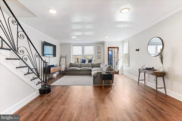 3444 OAKMONT ST, Philadelphia, PA 19136