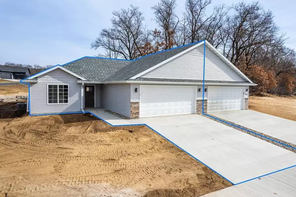 2464 Russell Court, Reedsburg, WI 53959