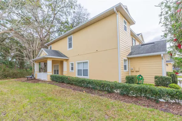 20115 WEEPING LAUREL PL, Tampa, FL 33647