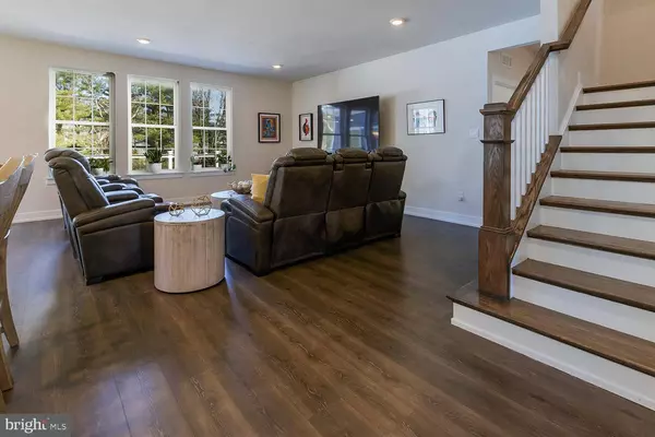 2 HIDDEN CREEK CT, Medford, NJ 08055