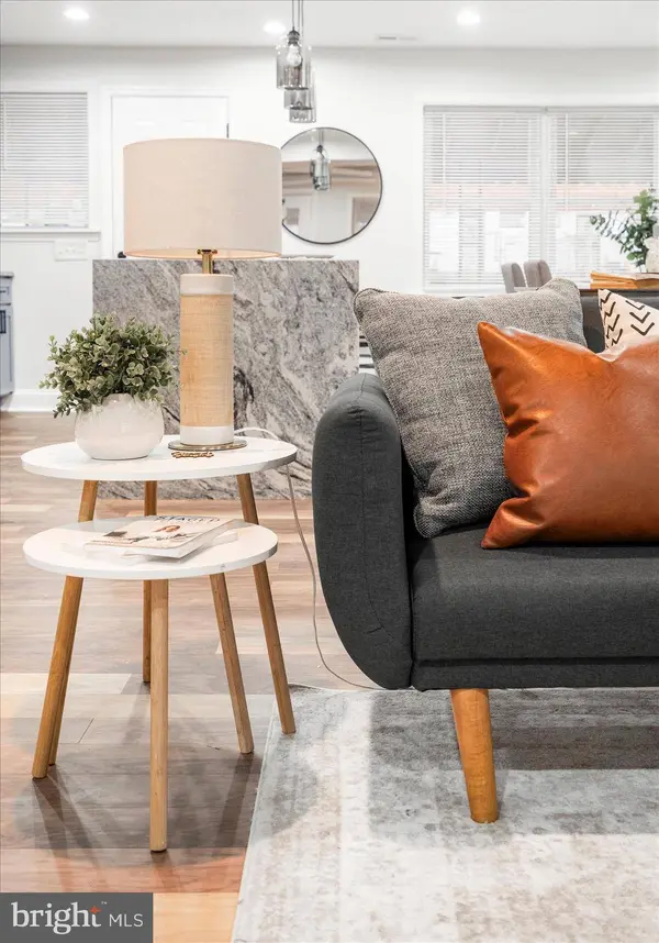 908 LENTON AVE, Baltimore, MD 21212