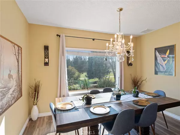 8752 Peach AVE, Hesperia, CA 92345