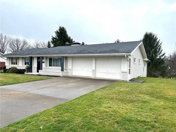 227 Harbel DR, St. Clairsville, OH 43950