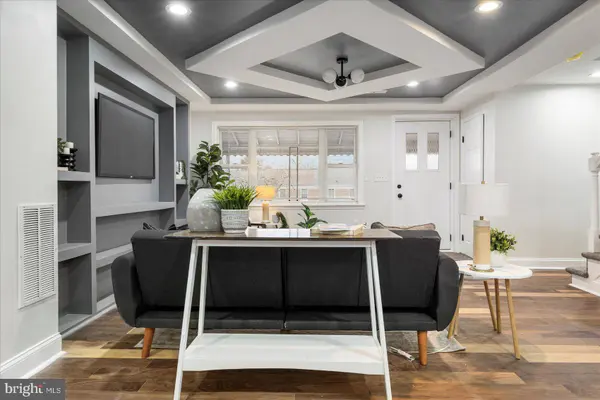 908 LENTON AVE, Baltimore, MD 21212