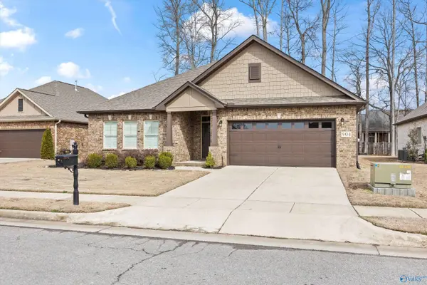 904 Box Street, Athens, AL 35611