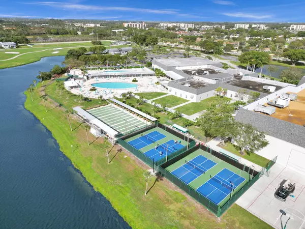 8 Seville A, Delray Beach, FL 33446