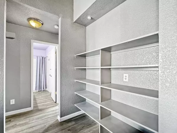 9101 Newhall DR, Sacramento, CA 95826