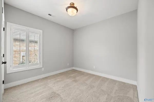 904 Box Street, Athens, AL 35611