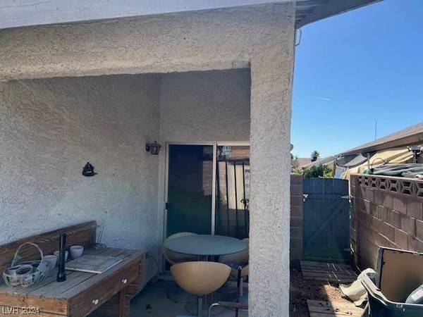 4438 Galore Avenue, Las Vegas, NV 89115