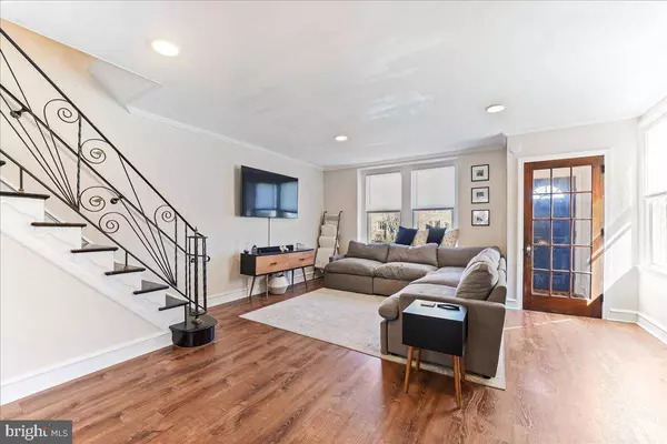 3444 OAKMONT ST, Philadelphia, PA 19136