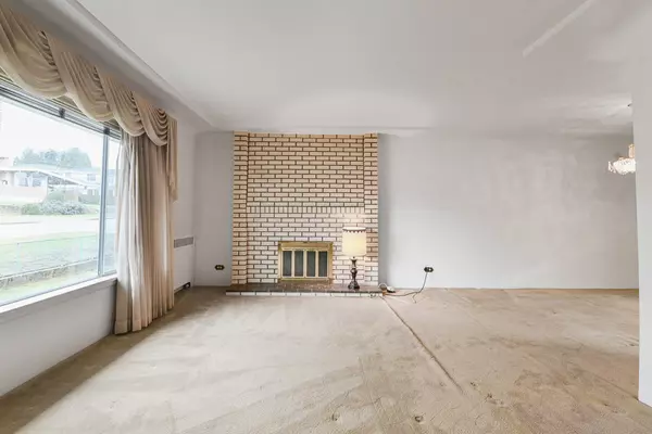 4639 Sardis Street, Burnaby South, Forest Glen