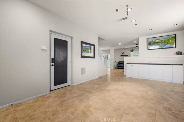 28145 Gibraltar LN, Castaic, CA 91384