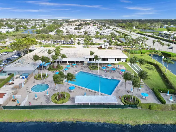 8 Seville A, Delray Beach, FL 33446