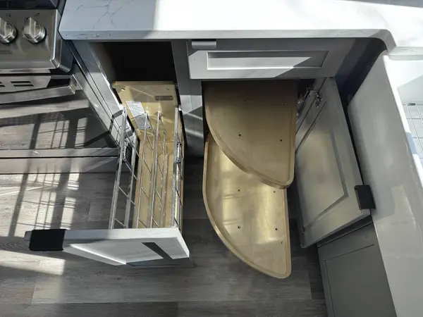 1514 Harbour Court #2B, Schaumburg, IL 60193