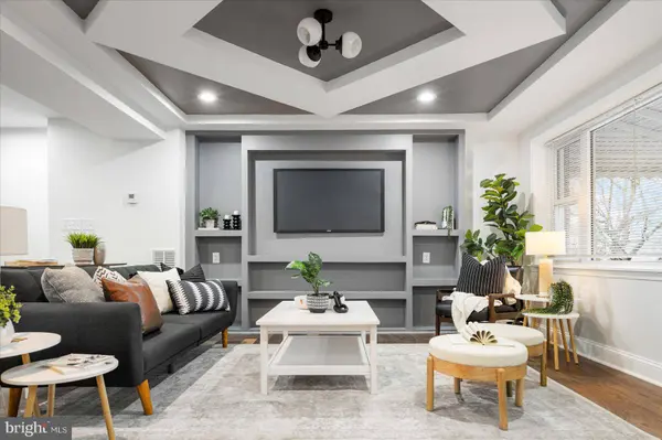 908 LENTON AVE, Baltimore, MD 21212