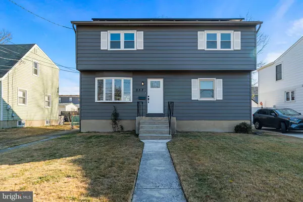 257 MERCER AVE, Bellmawr, NJ 08031