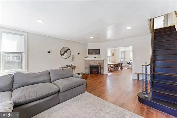 3444 OAKMONT ST, Philadelphia, PA 19136