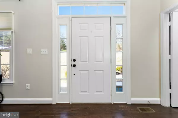 7079 KELLY RD, Warrenton, VA 20187