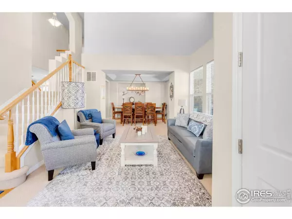 6940 S Robertsdale Way, Aurora, CO 80016