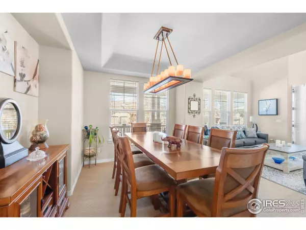 6940 S Robertsdale Way, Aurora, CO 80016