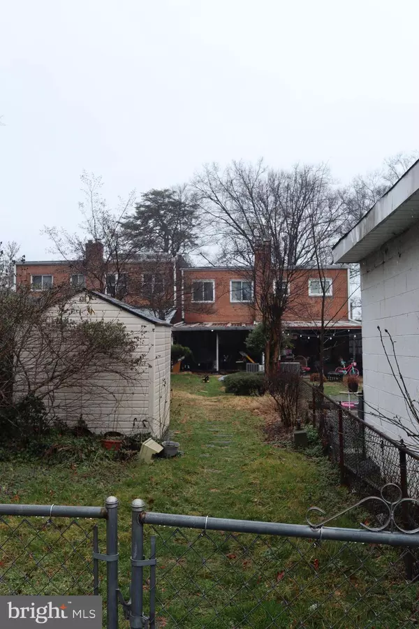 1719 TAYLOR ST NE, Washington, DC 20017