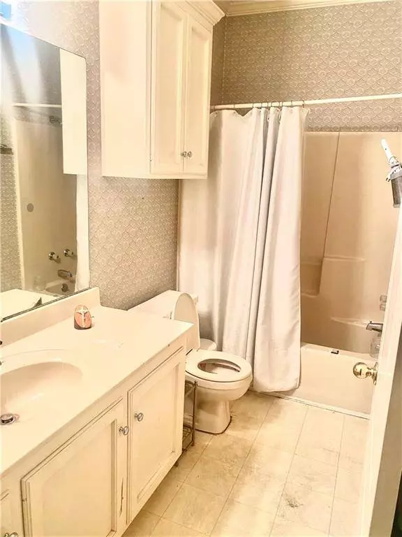 213 TUSCANY VALLEY DR, Lafayette, LA 70506