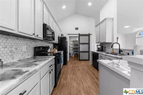 6110 Melanie DR, Killeen, TX 76542