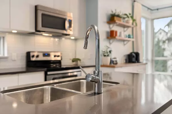 2310 RANGER LN #48, Port Coquitlam, BC V3B 0K3