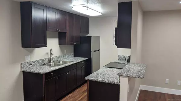 1649 Pentecost Way #3, San Diego, CA 92105