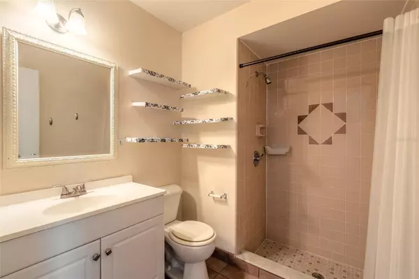 1374 ANA MARIA CIR, Port Orange, FL 32129