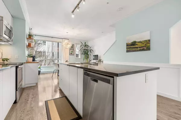 2310 RANGER LN #48, Port Coquitlam, BC V3B 0K3