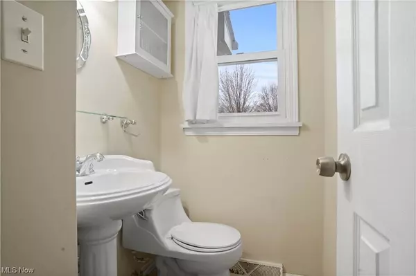 7596 Buchanan DR, Boardman, OH 44512