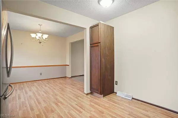 7596 Buchanan DR, Boardman, OH 44512