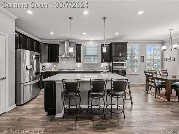 48654 Rockview Road, Novi, MI 48374