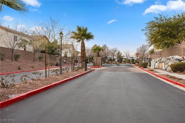 10438 Beallsville Street, Las Vegas, NV 89141