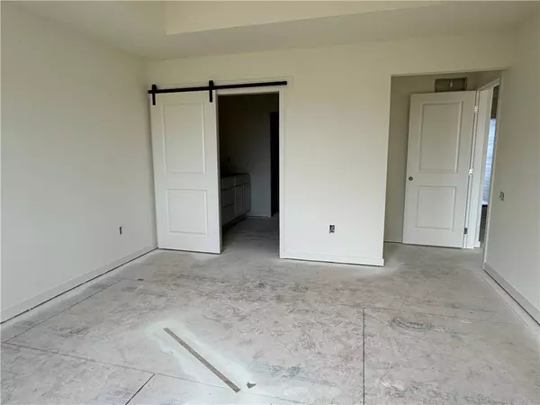 904 NE 12th Street, Grimes, IA 50111